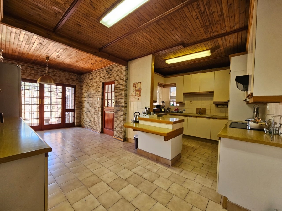 3 Bedroom Property for Sale in Vanderbijlpark SE 6 Gauteng