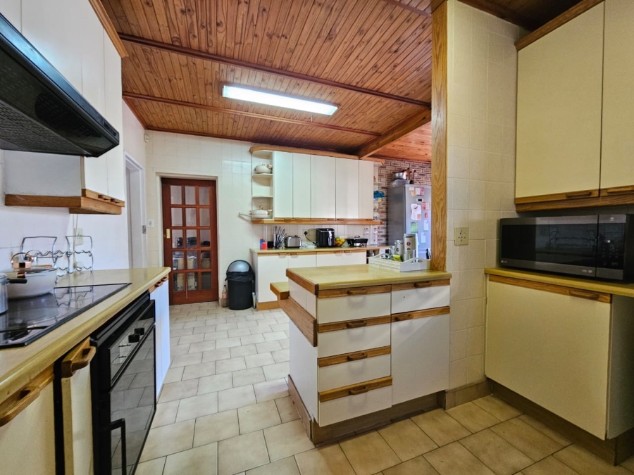 3 Bedroom Property for Sale in Vanderbijlpark SE 6 Gauteng