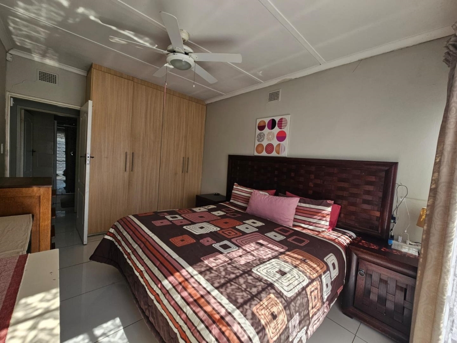3 Bedroom Property for Sale in Bonaero Park Gauteng