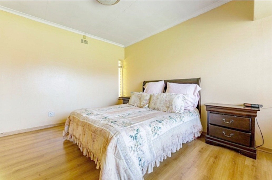 3 Bedroom Property for Sale in Birch Acres Gauteng