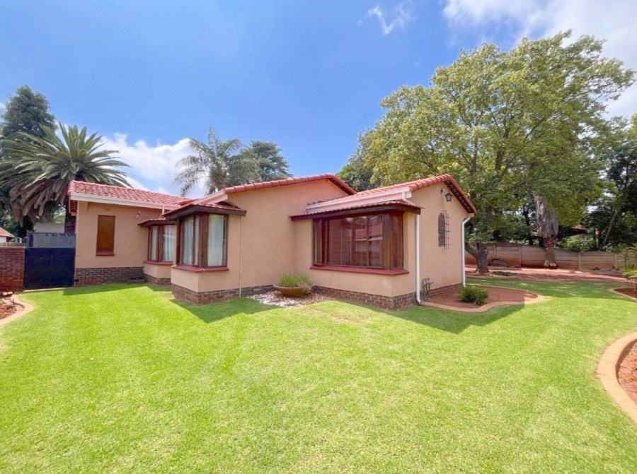 3 Bedroom Property for Sale in Birch Acres Gauteng