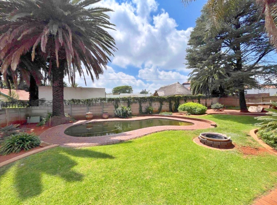 3 Bedroom Property for Sale in Birch Acres Gauteng