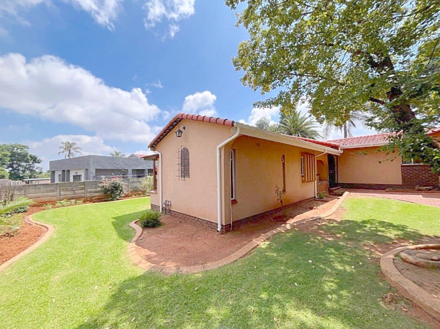 3 Bedroom Property for Sale in Birch Acres Gauteng
