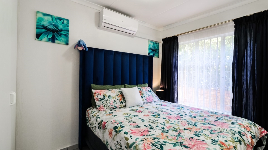 2 Bedroom Property for Sale in Wilgeheuwel Gauteng