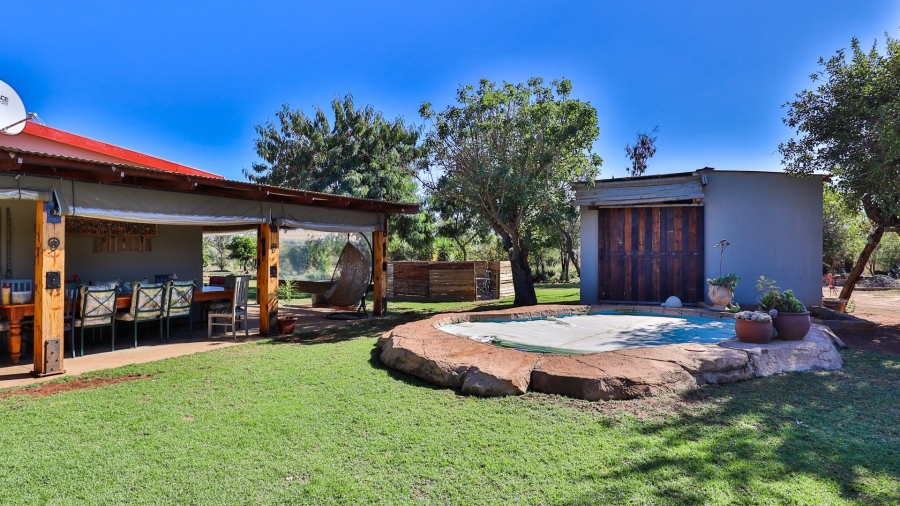 6 Bedroom Property for Sale in Dinokeng Game Reserve Gauteng