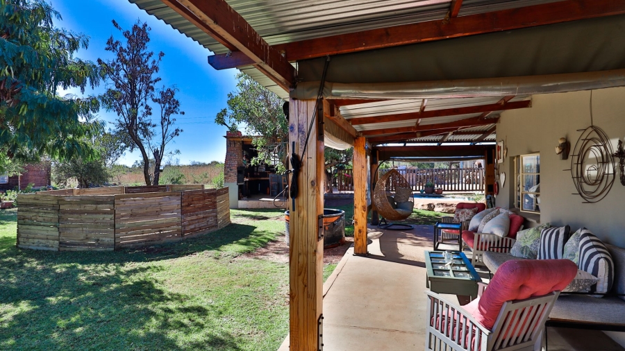 6 Bedroom Property for Sale in Dinokeng Game Reserve Gauteng