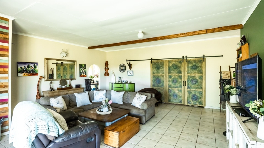 6 Bedroom Property for Sale in Dinokeng Game Reserve Gauteng
