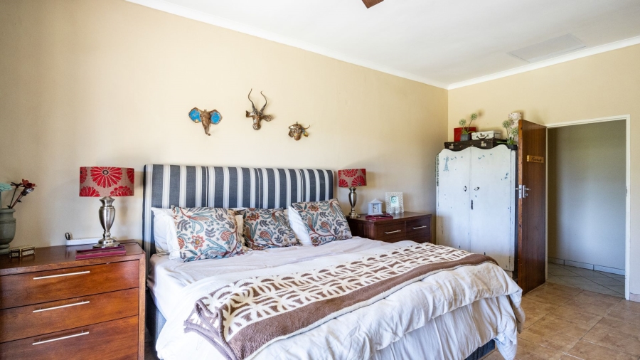 6 Bedroom Property for Sale in Dinokeng Game Reserve Gauteng