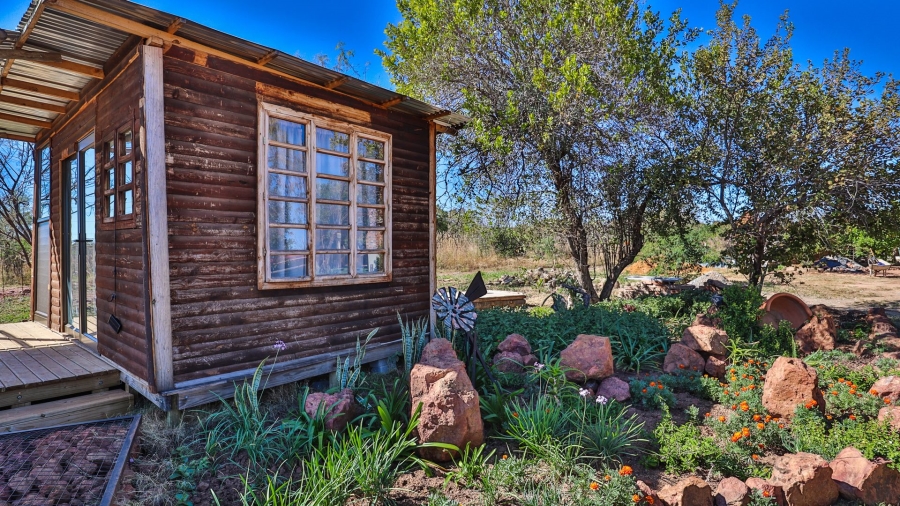 6 Bedroom Property for Sale in Dinokeng Game Reserve Gauteng