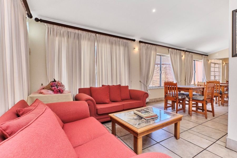 3 Bedroom Property for Sale in Wilro Park Gauteng