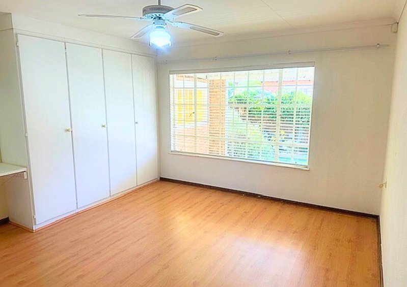 3 Bedroom Property for Sale in Wilro Park Gauteng