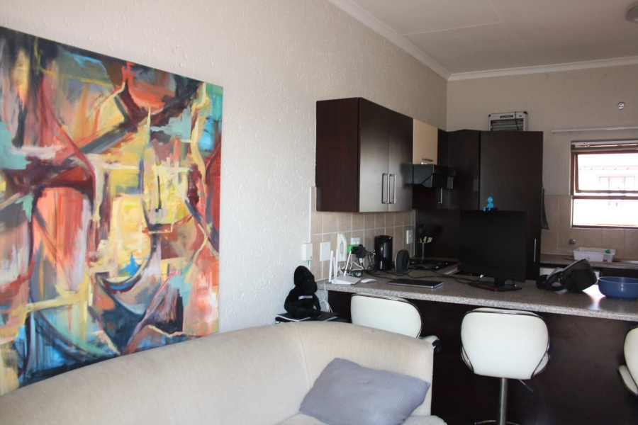 To Let 1 Bedroom Property for Rent in Paulshof Gauteng