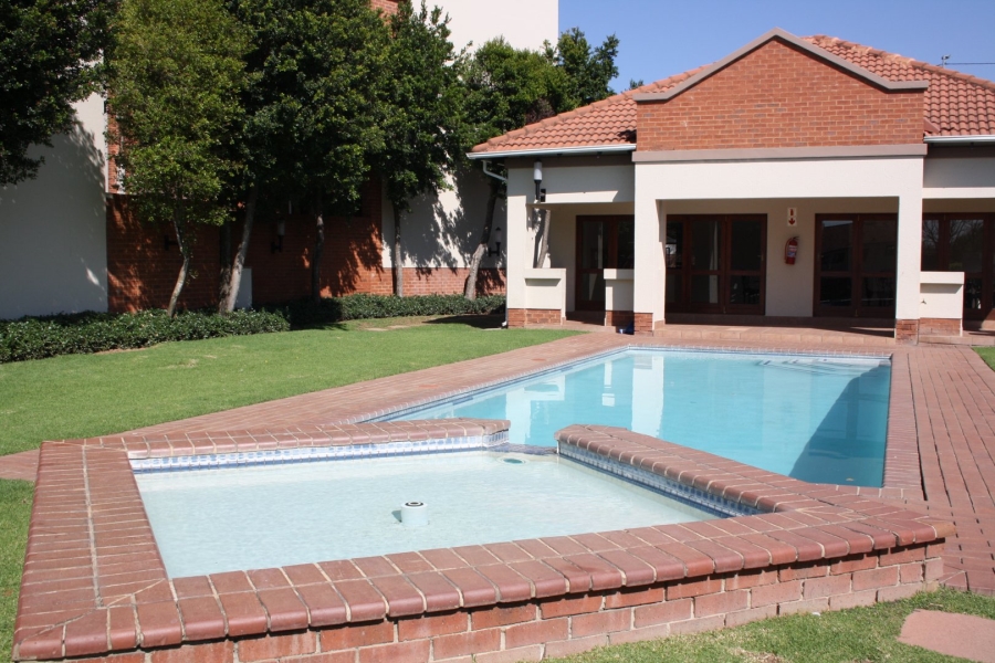 To Let 1 Bedroom Property for Rent in Paulshof Gauteng