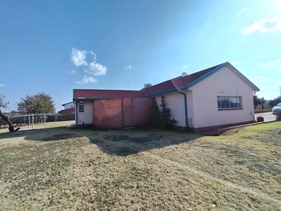 4 Bedroom Property for Sale in Nelsonia Gauteng