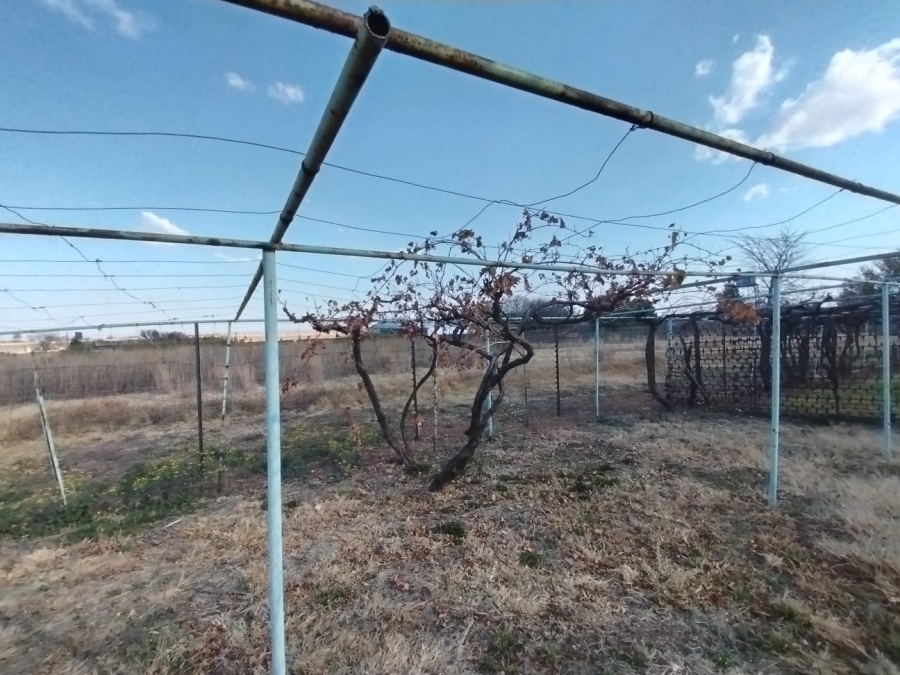 4 Bedroom Property for Sale in Nelsonia Gauteng