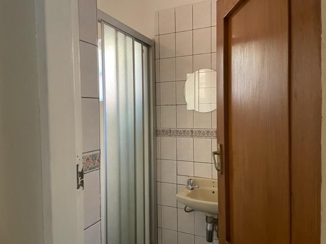 To Let 4 Bedroom Property for Rent in Newclare Gauteng