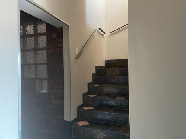 To Let 4 Bedroom Property for Rent in Newclare Gauteng