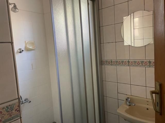 To Let 4 Bedroom Property for Rent in Newclare Gauteng