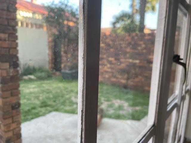 To Let 4 Bedroom Property for Rent in Newclare Gauteng