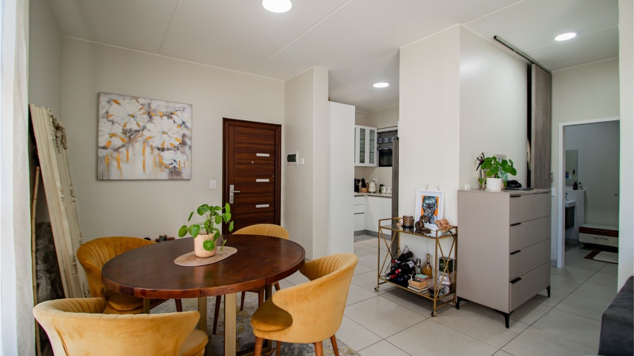 To Let 1 Bedroom Property for Rent in Kensington Gauteng