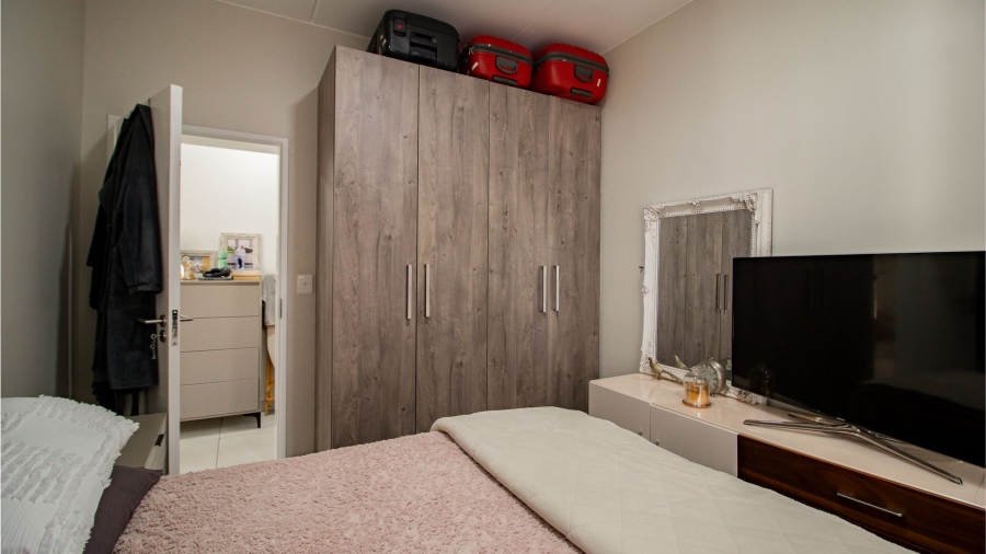 To Let 1 Bedroom Property for Rent in Kensington Gauteng