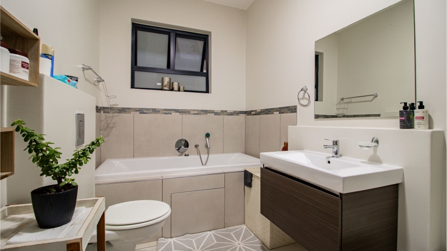 To Let 1 Bedroom Property for Rent in Kensington Gauteng