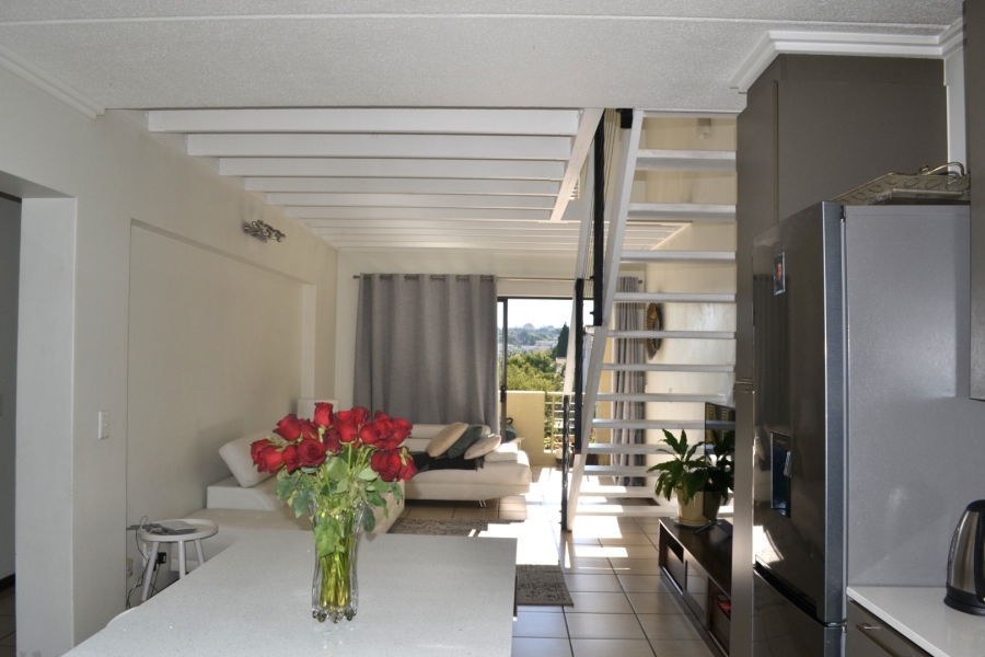 To Let 2 Bedroom Property for Rent in Bryanston Gauteng