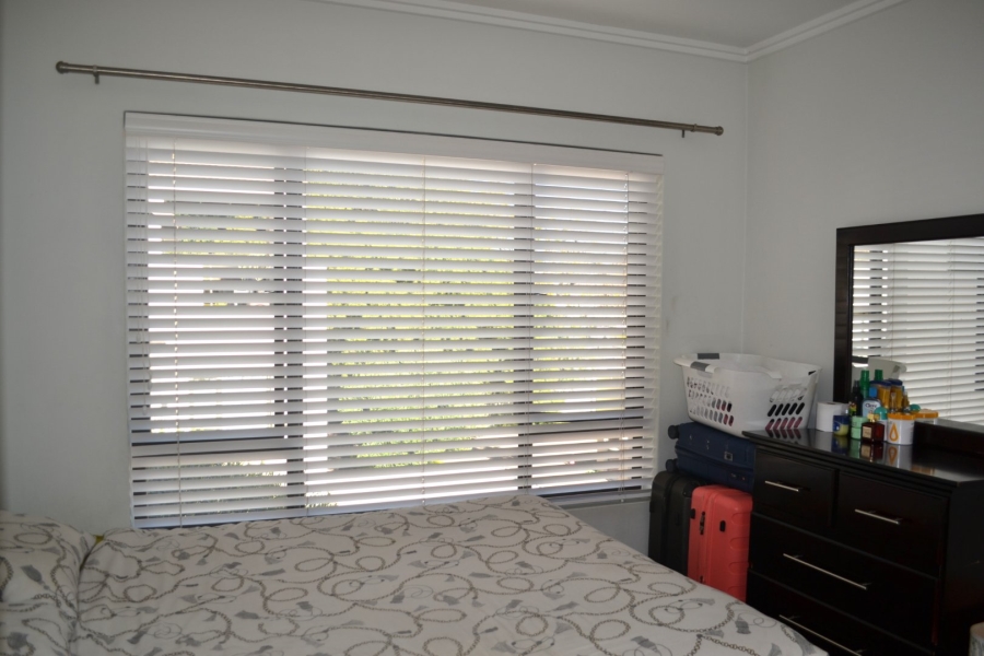 To Let 2 Bedroom Property for Rent in Bryanston Gauteng