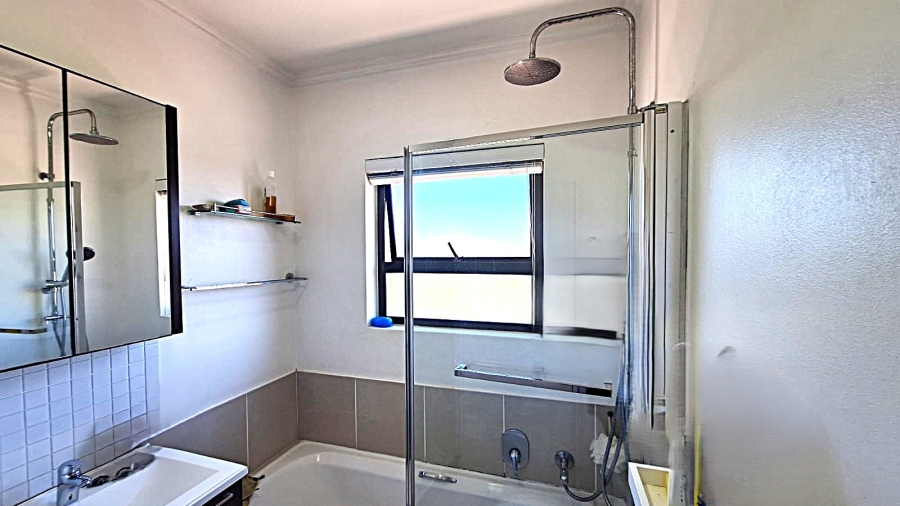 To Let 2 Bedroom Property for Rent in Bryanston Gauteng