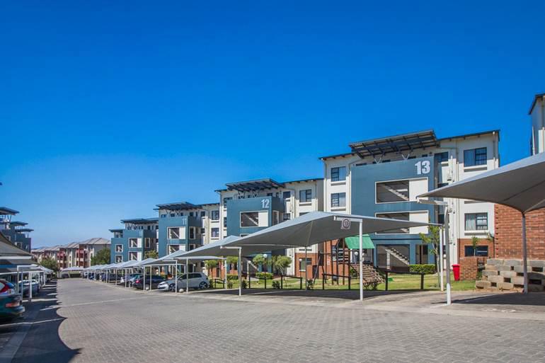 3 Bedroom Property for Sale in Oakdene Gauteng