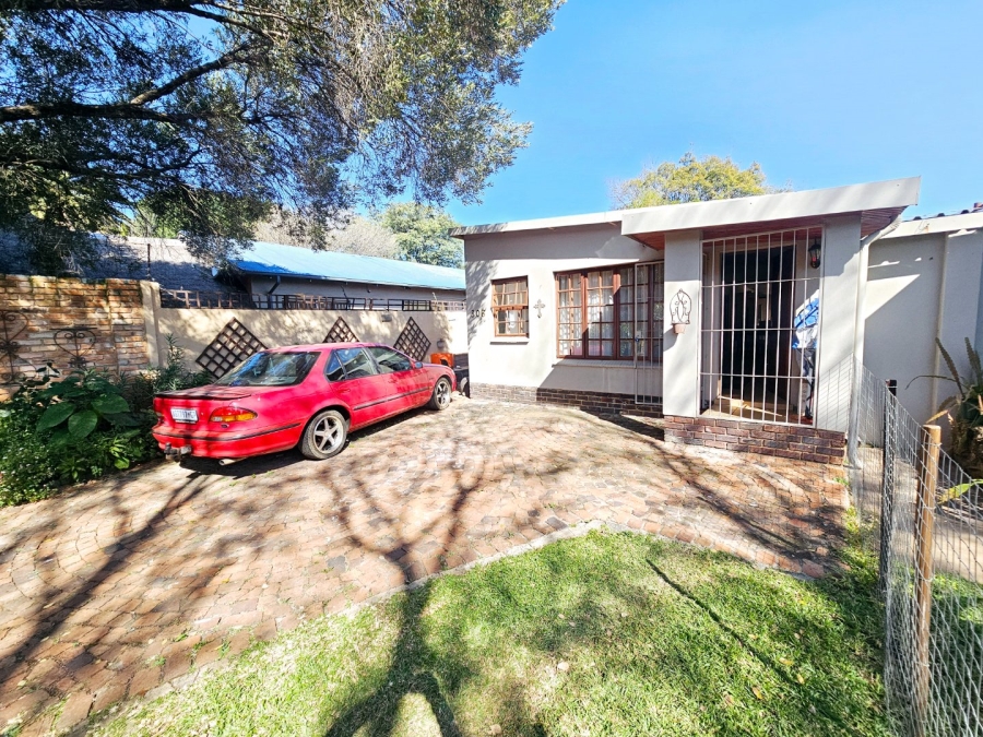 To Let 2 Bedroom Property for Rent in Lyttelton Manor Gauteng