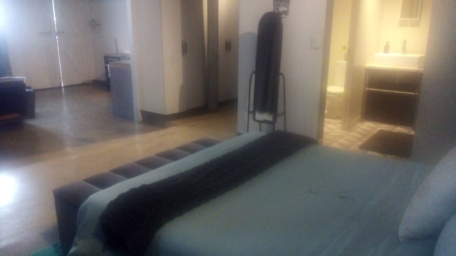 1 Bedroom Property for Sale in Jeppestown Gauteng