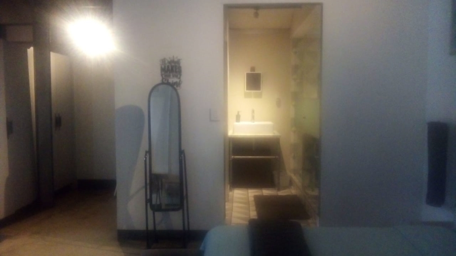 1 Bedroom Property for Sale in Jeppestown Gauteng
