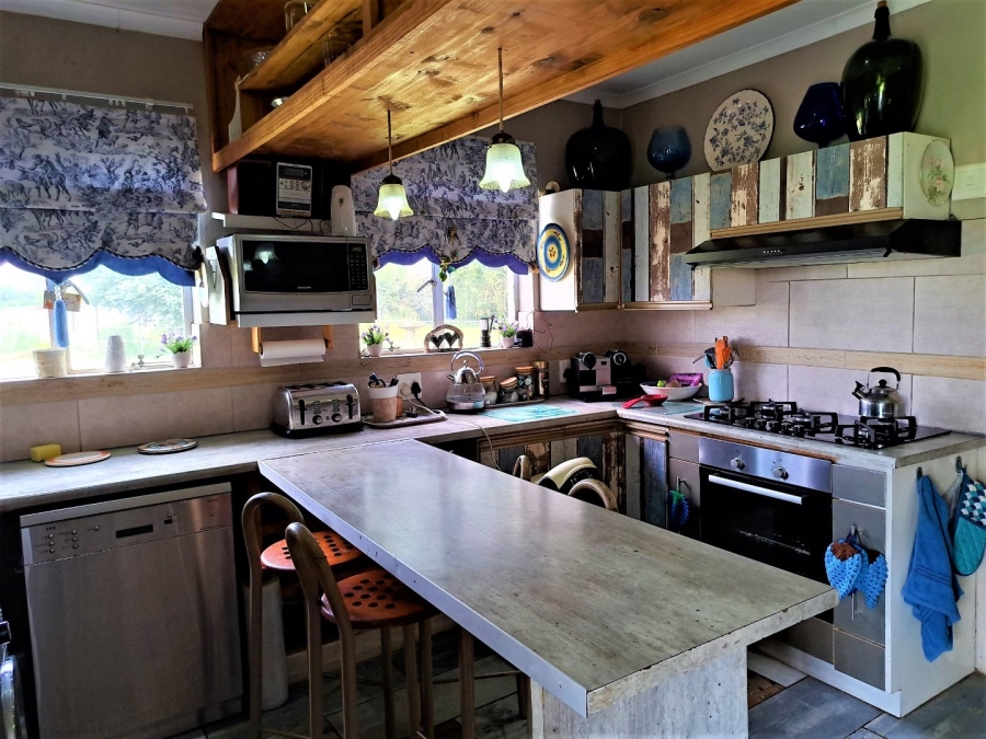 5 Bedroom Property for Sale in De Deur Gauteng