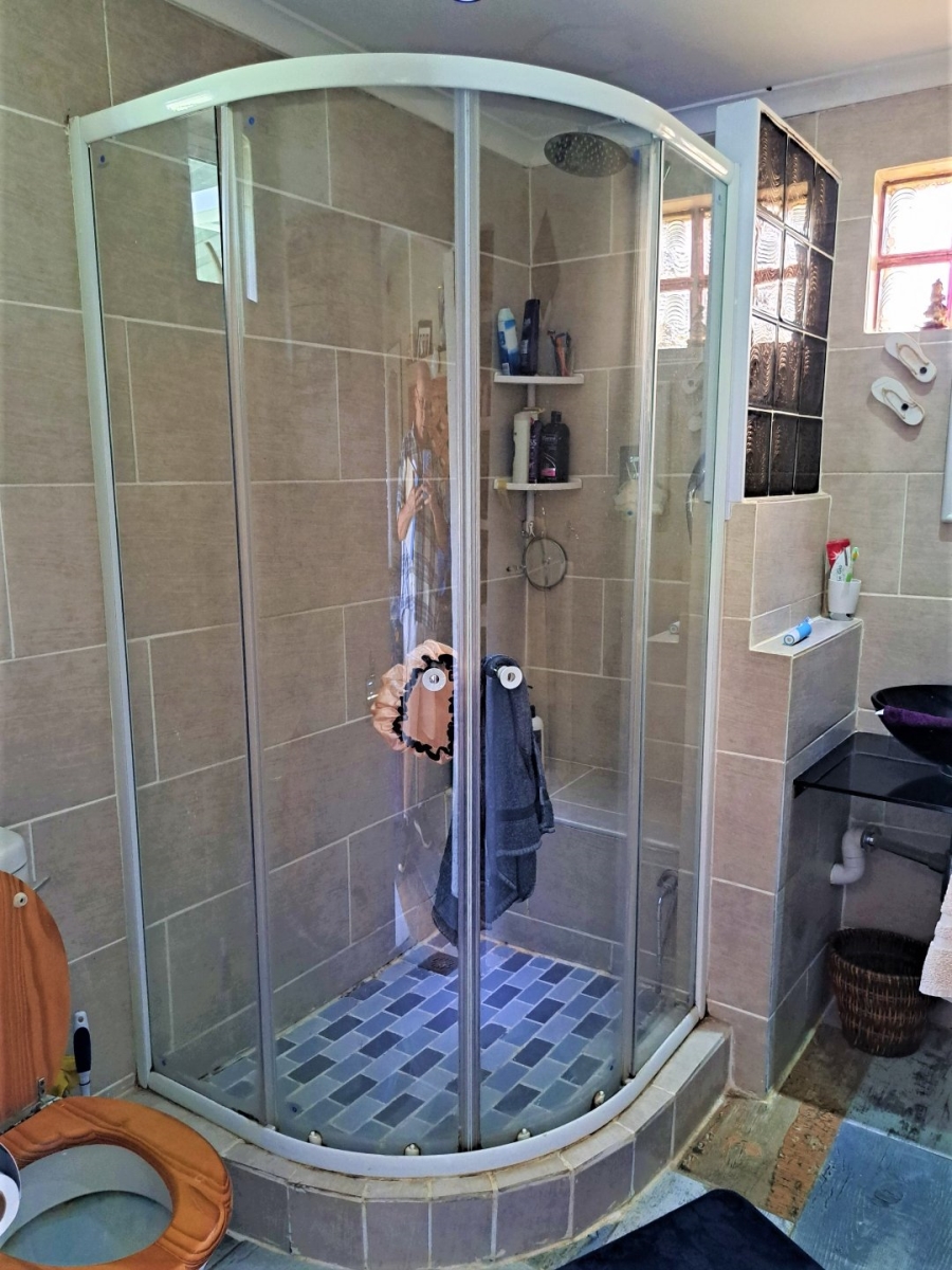 5 Bedroom Property for Sale in De Deur Gauteng