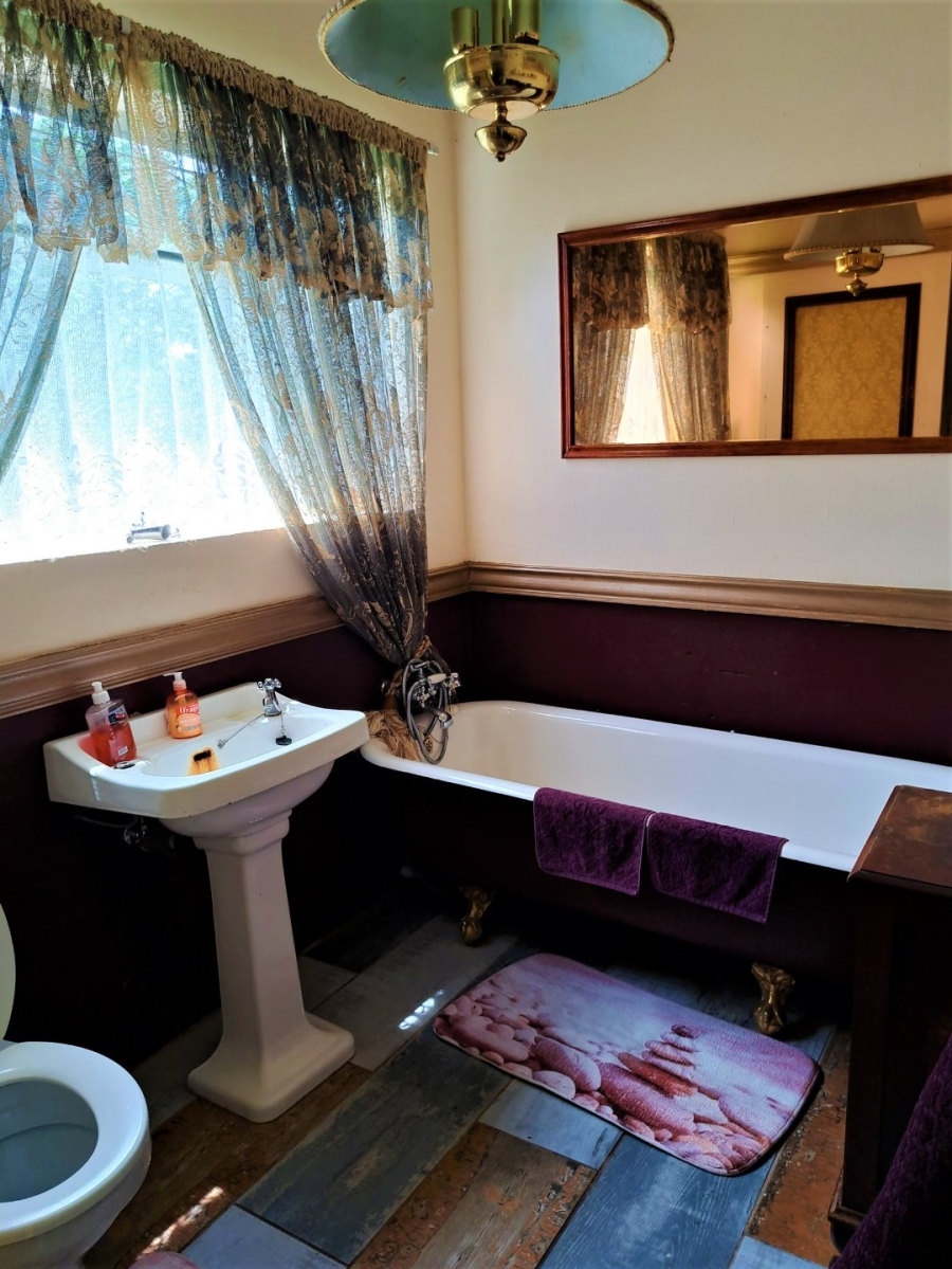 5 Bedroom Property for Sale in De Deur Gauteng