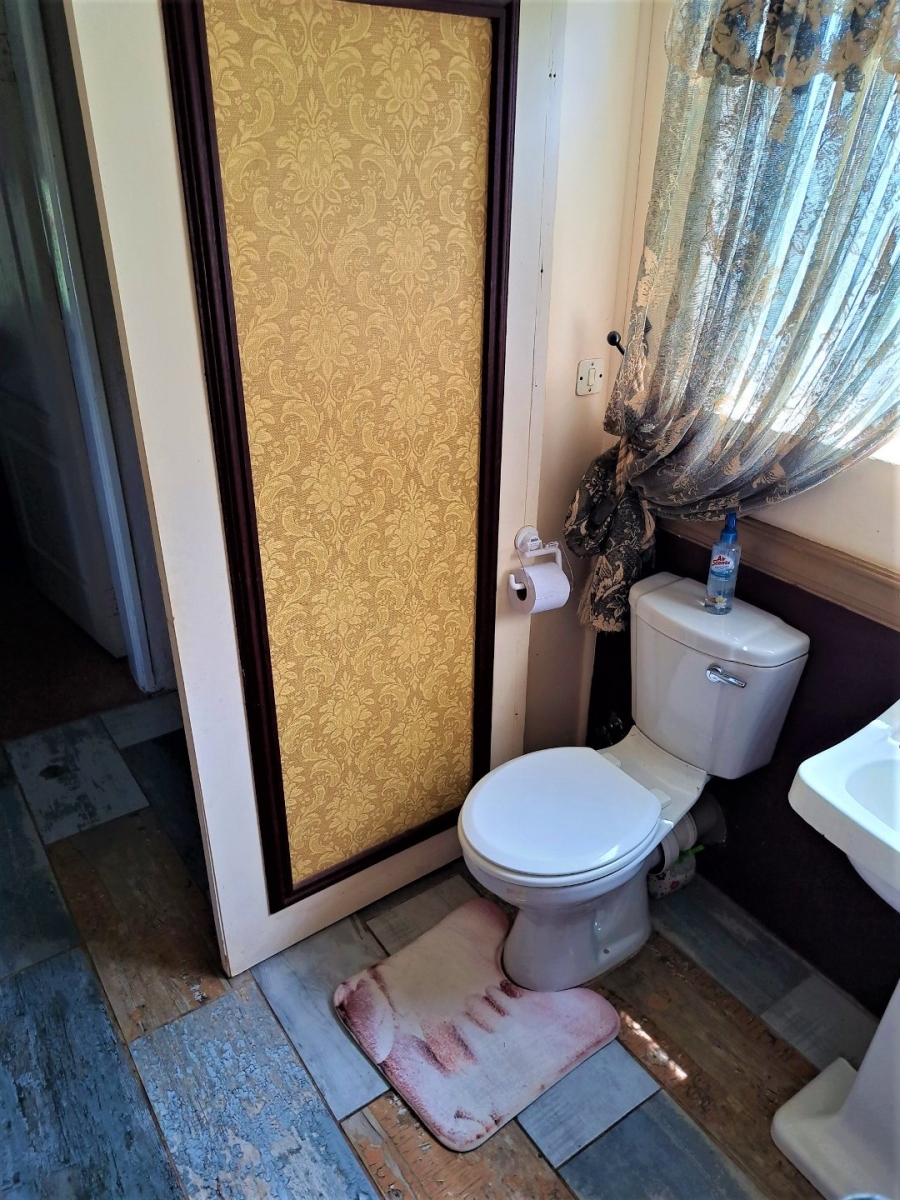 5 Bedroom Property for Sale in De Deur Gauteng