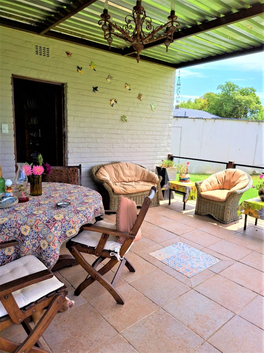 5 Bedroom Property for Sale in De Deur Gauteng