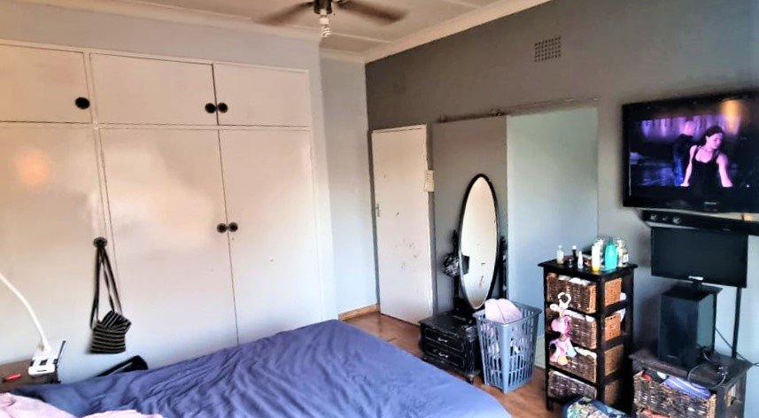 5 Bedroom Property for Sale in De Deur Gauteng