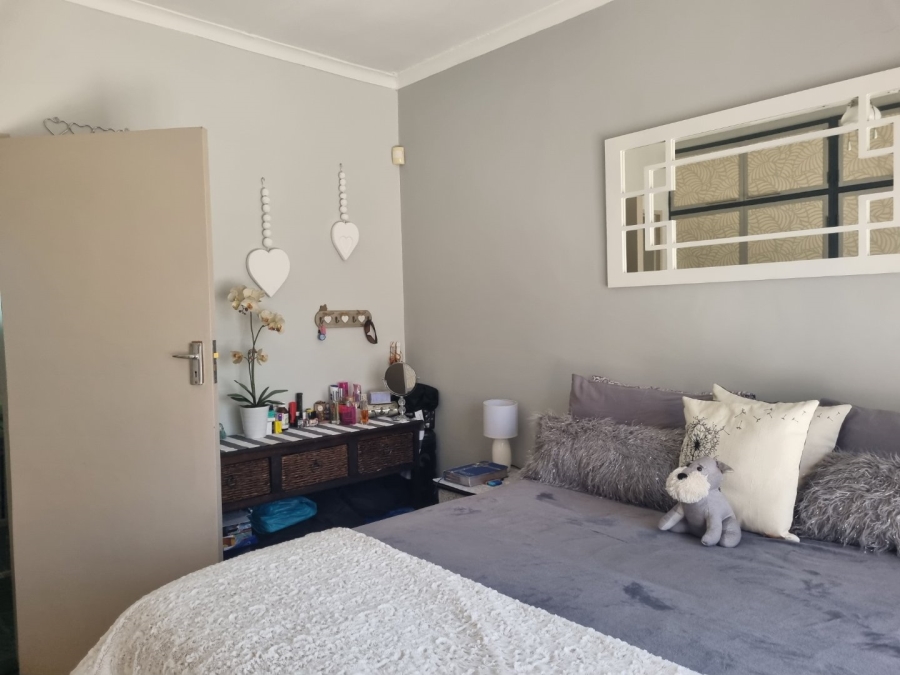 5 Bedroom Property for Sale in Vanderbijlpark SW 5 Gauteng