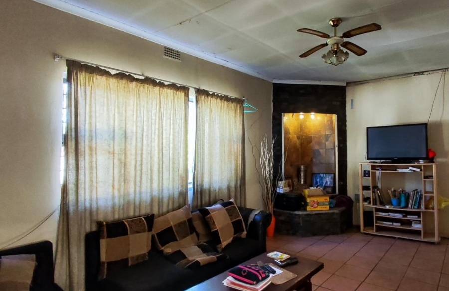 3 Bedroom Property for Sale in Brakpan Central Gauteng
