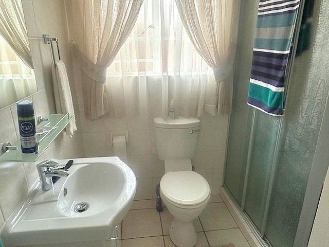 3 Bedroom Property for Sale in Wilro Park Gauteng
