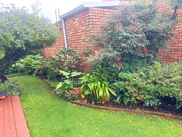 3 Bedroom Property for Sale in Wilro Park Gauteng