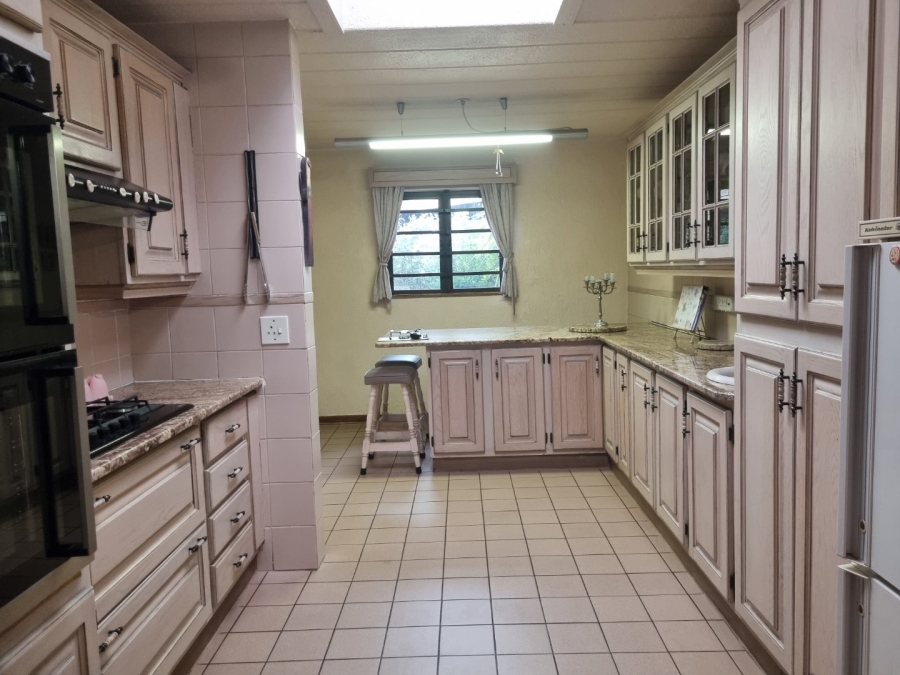 5 Bedroom Property for Sale in Vanderbijlpark SE 3 Gauteng