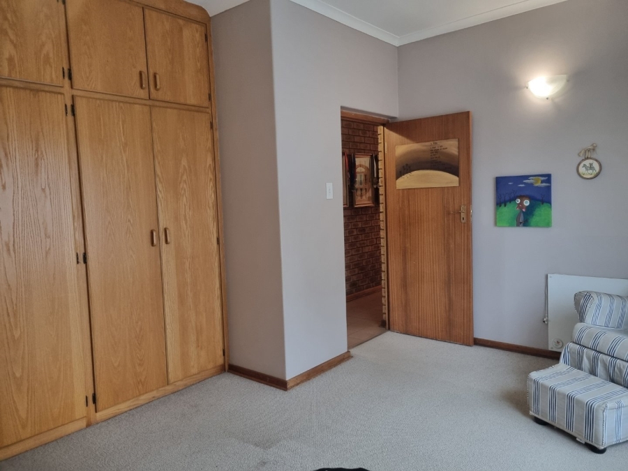 5 Bedroom Property for Sale in Vanderbijlpark SE 3 Gauteng