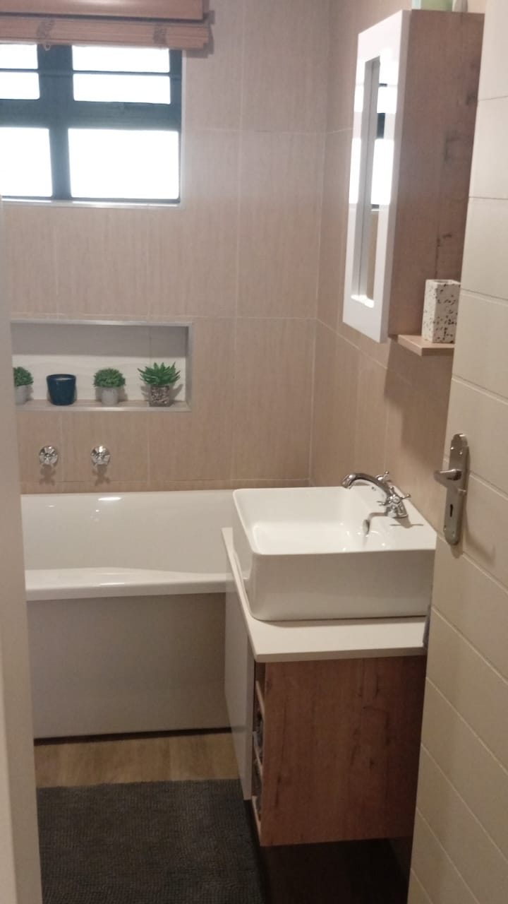 2 Bedroom Property for Sale in Roodepark Eco Estate Gauteng