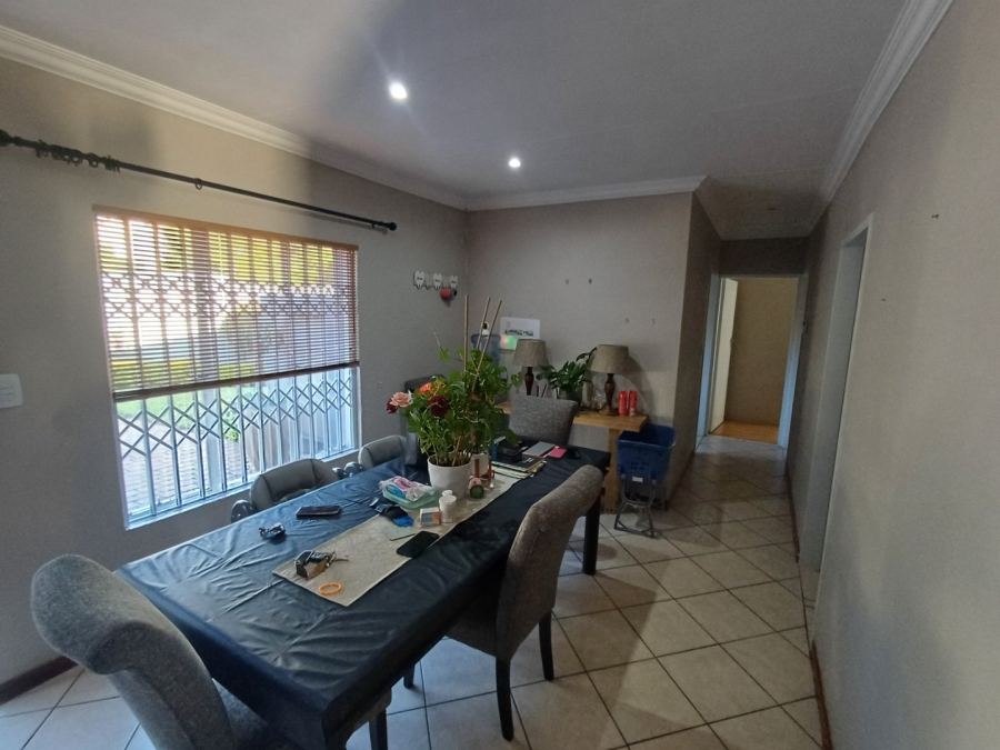 3 Bedroom Property for Sale in Annlin Gauteng