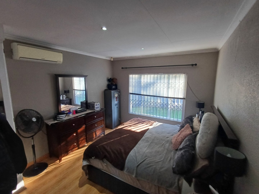 3 Bedroom Property for Sale in Annlin Gauteng