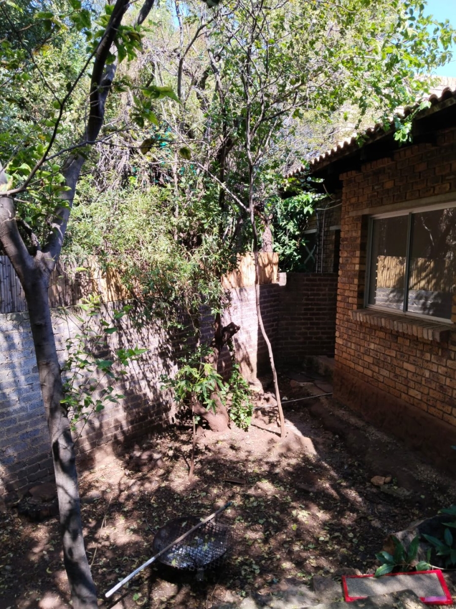 To Let 2 Bedroom Property for Rent in Hennops River Gauteng