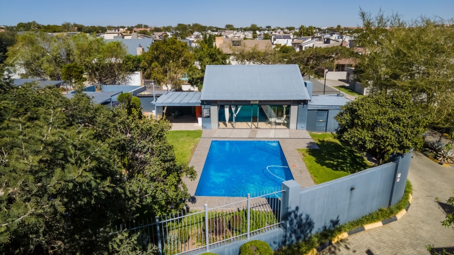 2 Bedroom Property for Sale in Waterstone Park Gauteng